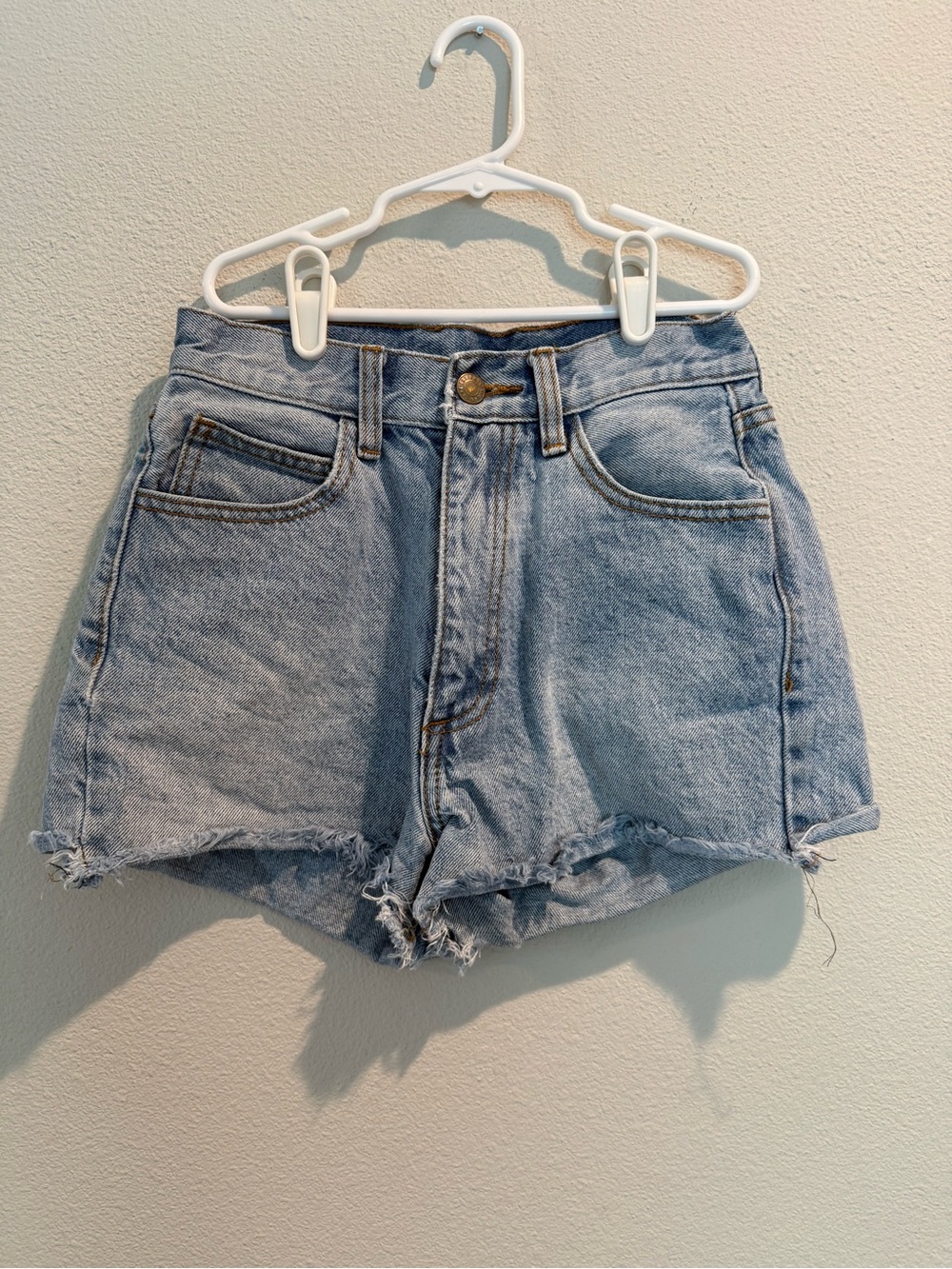High-Waist Light Blue Denim Shorts with Frayed Hem